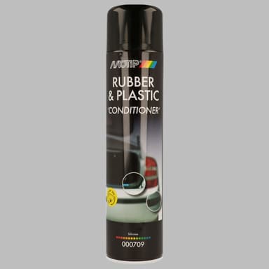 Prodotti manutenzione e cura materiali plastici