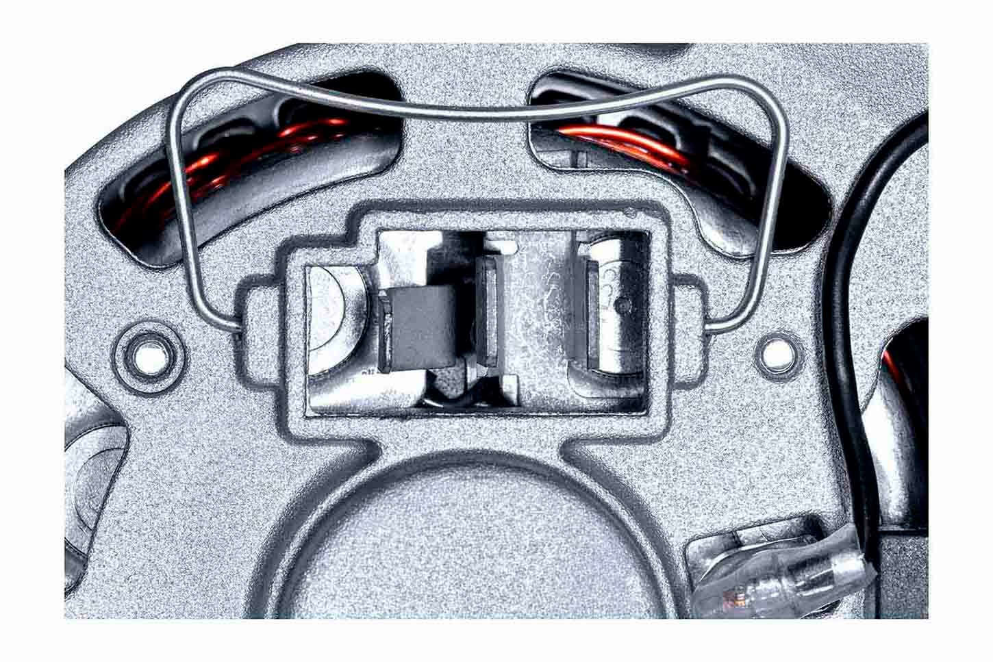 Alternatore — HELLA 8EL 015 643-601
